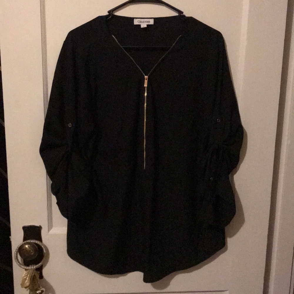 Calvin Klein Zip Up dress shirt!